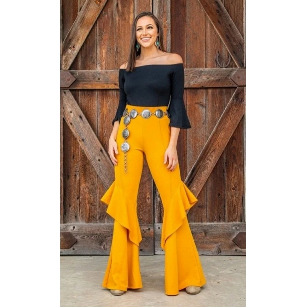 Ruffle pants